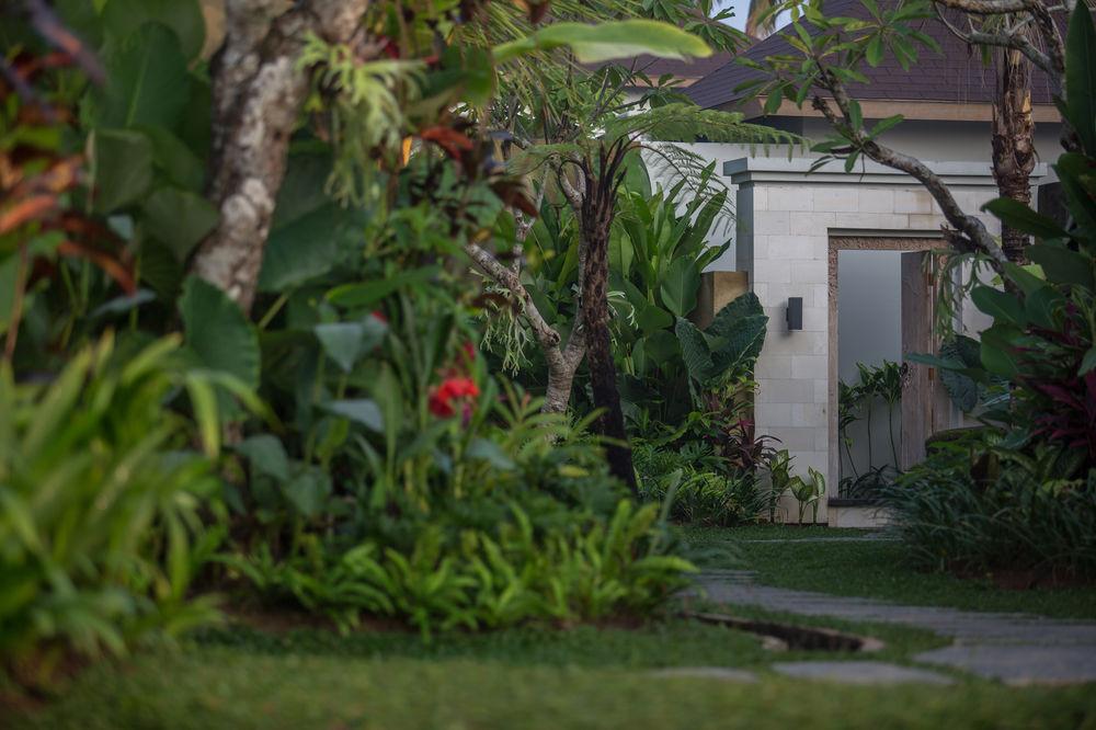 Anulekha Resort and Villa Pagetan Exteriör bild